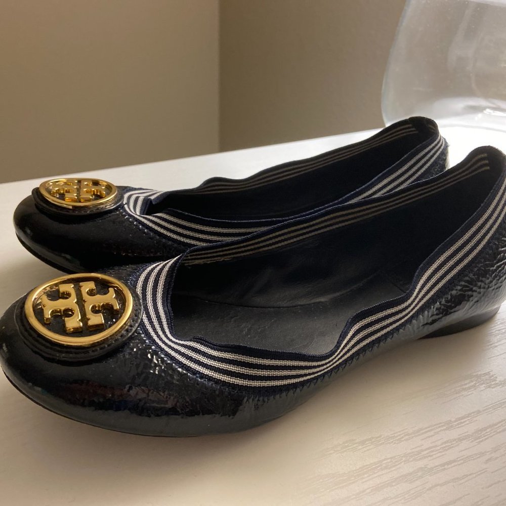 Tory Burch Ballet Flats: Size 5, Navy Blue